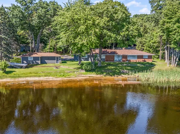 339 McNitt Rd, Manistee, MI 49660