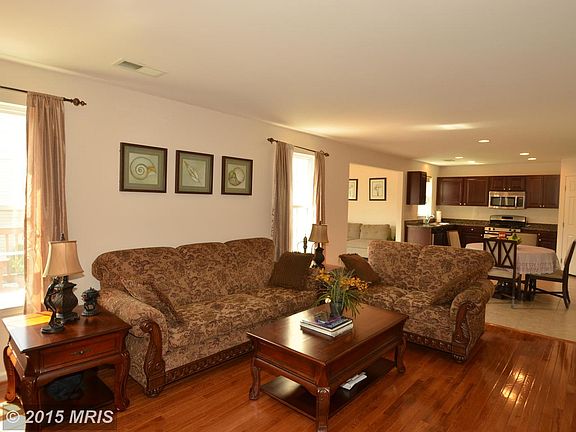 4th image of 1615 Coolidge Ave