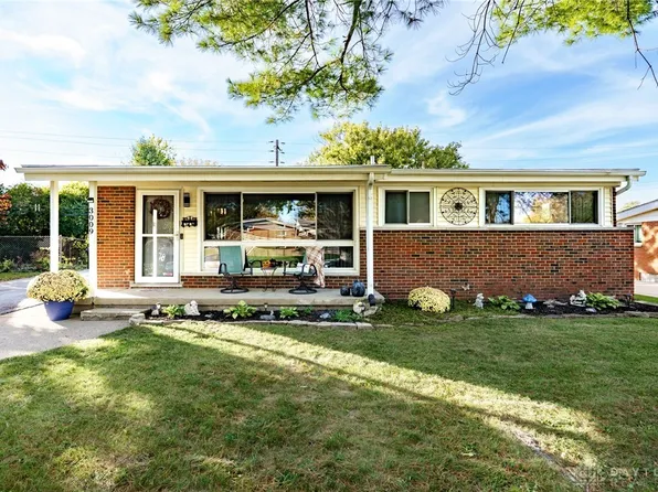 3009 La Plata Dr, Dayton, OH 45420