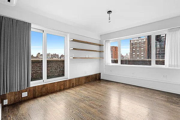 Rented by Compass | media 2