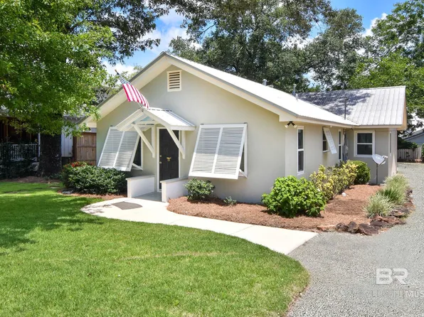 421 Volanta Ave, Fairhope, AL 36532