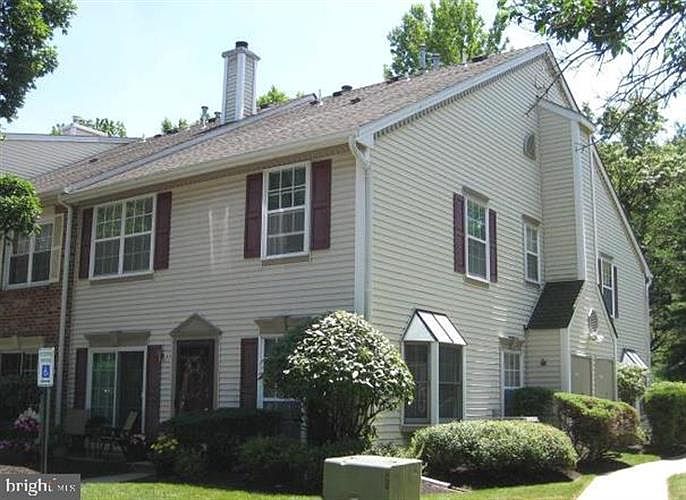 40 Chambord Ct, Hamilton, NJ 08619 Zillow
