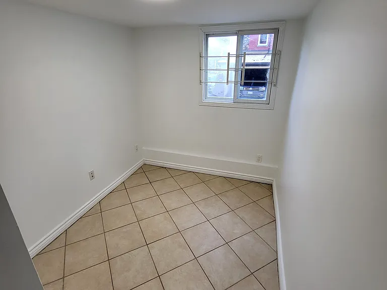 1109 Davenport Rd #LOWER — Photo 11