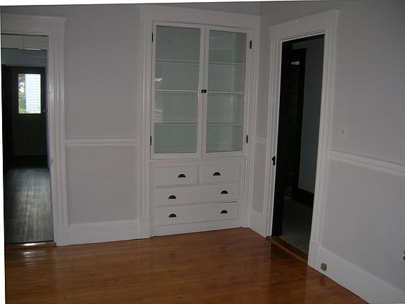 3rd image of 34 Dartmouth St #34