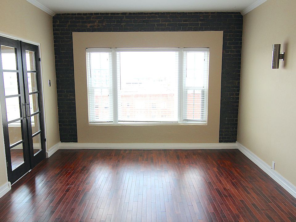 1st image of 3198 W 7th St