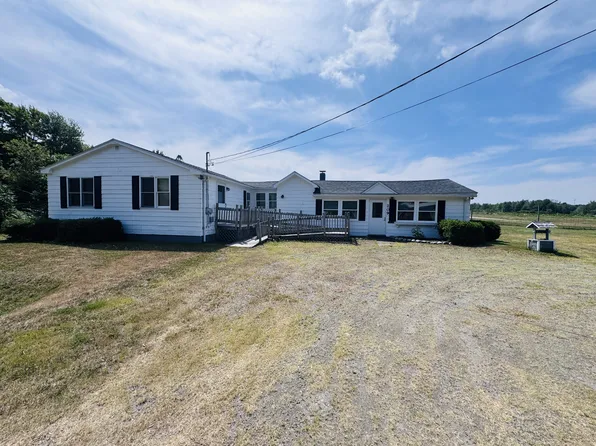 209 Unity Rd, Albion, ME
