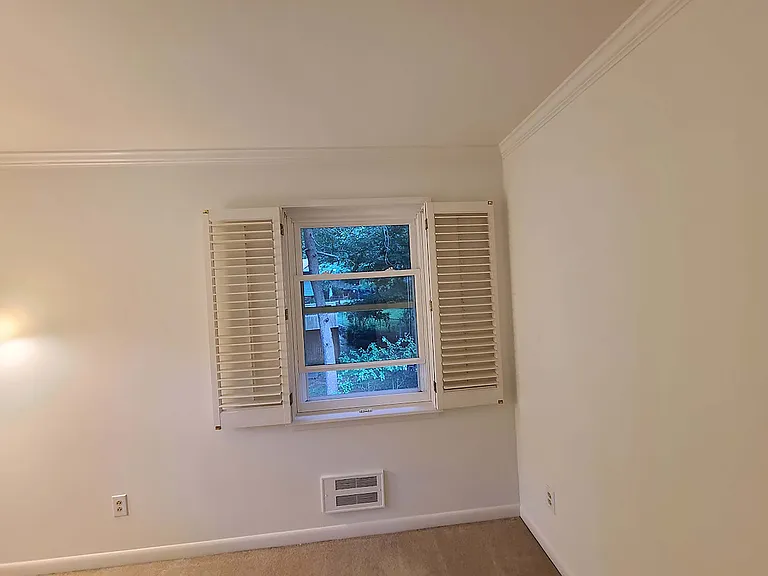 1002 Dixon Dr — Photo 25