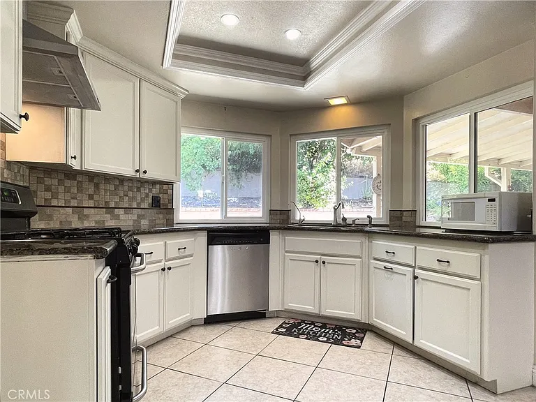 20665 Fuero Dr — Photo 14