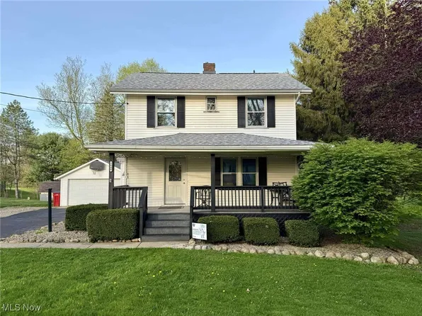 5840 Grenshaw Ave, Louisville, OH 44641