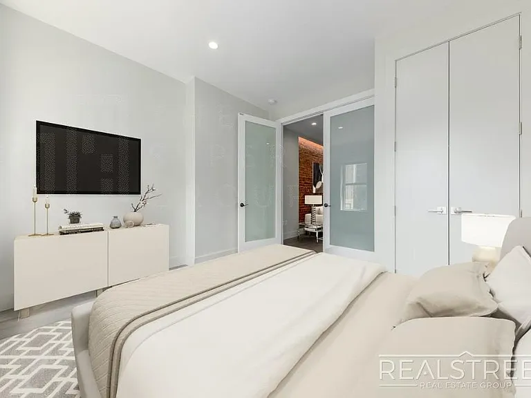 479 Hicks St #4R — Photo 6