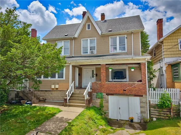 734 5th Ave, Coraopolis, PA 15108