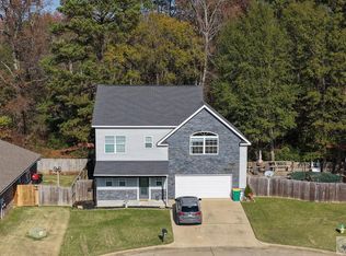 915 Vicki Ln, Texarkana, AR 71854