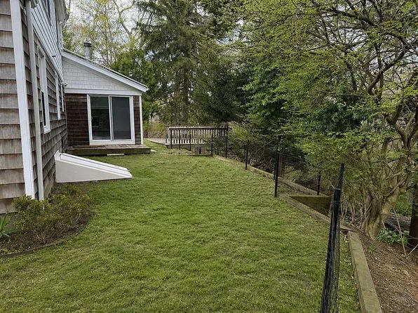 26 Black Creek Ln — exterior photo