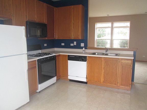 3rd image of 7205 Alden Dr