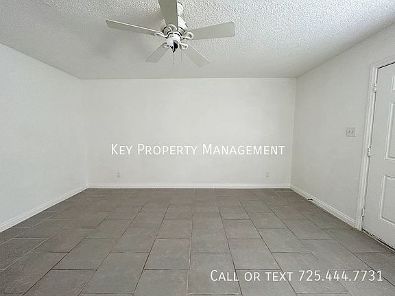 2nd image of 1300 N 22nd St #3
