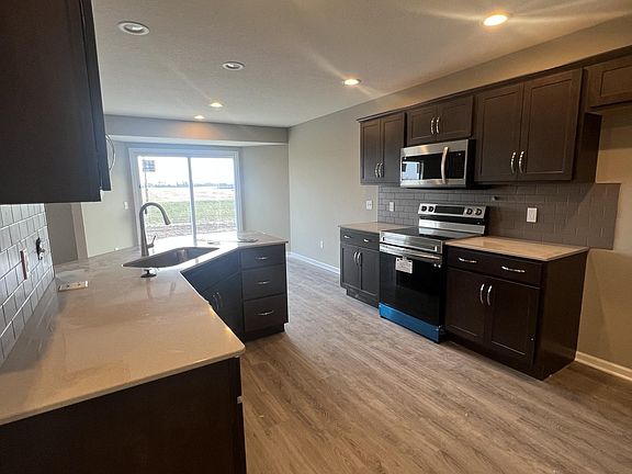 KITCHEN VIEW FROM ENTRYWAY