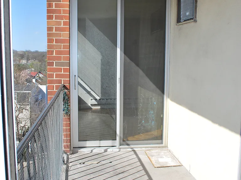 87 Glenbrook Rd #7G — Photo 11