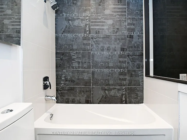 10 Palmerston Ave — Photo 27