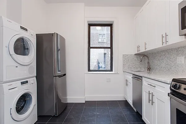 Rented by OGI Management | media 17