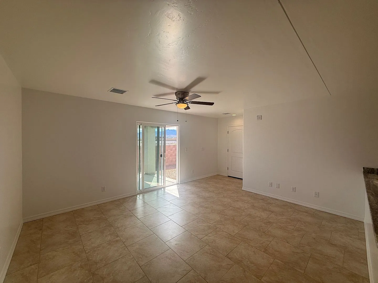 953 Berk Ave — Photo 3