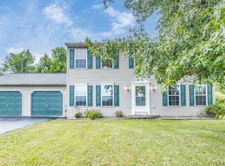 113 Cameron Dr, Douglassville, PA 19518