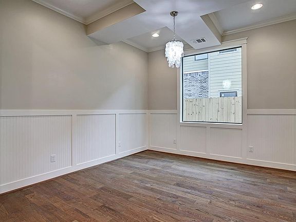 4th image of 1047 Althea Dr