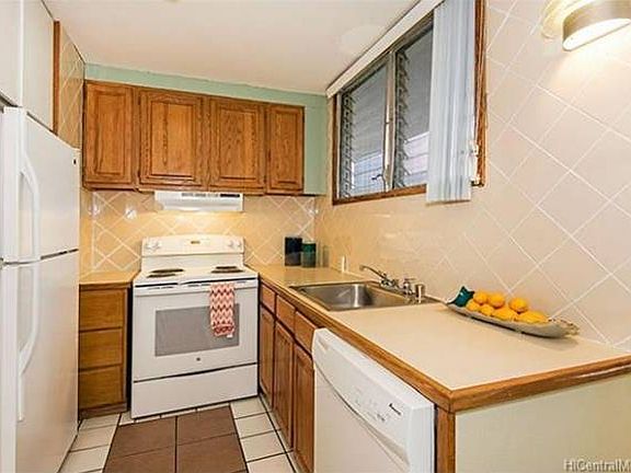 4th image of 1505 Kewalo St APT 202B
