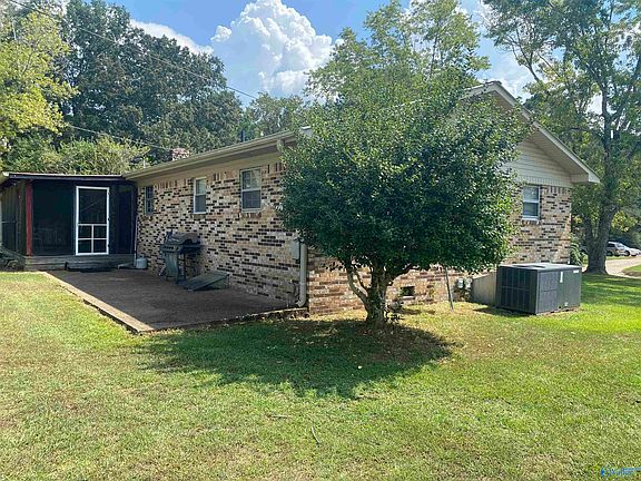 4th image of 203 Wann Cir