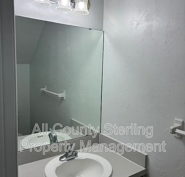 4415 SW 34th St #304 — Photo 12