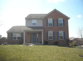 2747 Coachlight Ln, Burlington, KY 41005