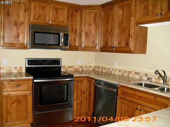 5th image of 1007 NW 133rd St