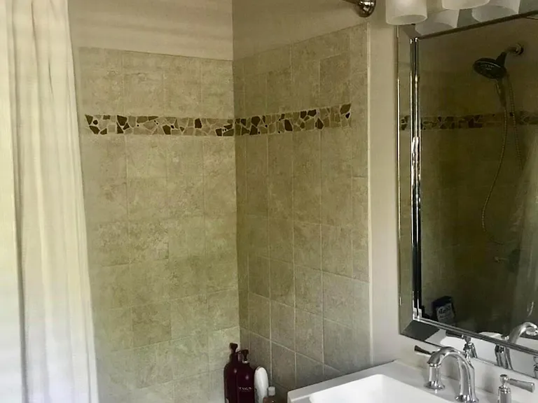 102 Wedgewood Cir — Photo 10