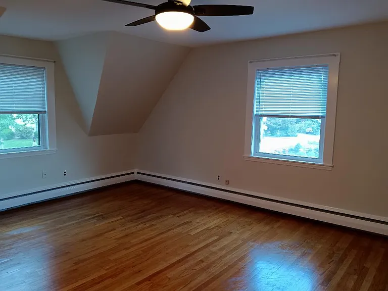 85 Webster St #2 — Photo 6