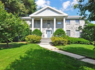 255 Buckhout St, Irvington, NY 10533