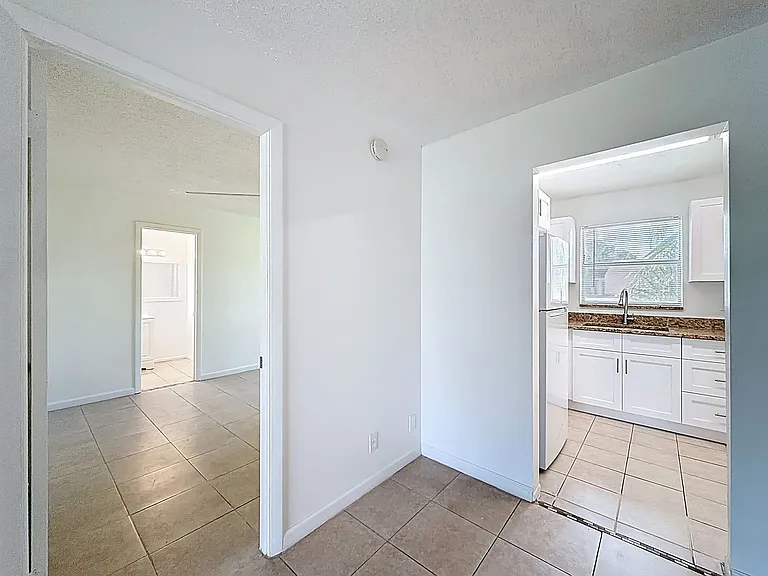 235 Lake Dora Dr — Photo 36