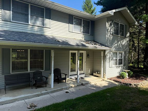 4th image of 4700 Napier Rd