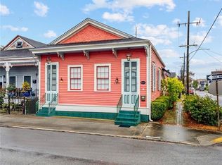 4938 Laurel St, New Orleans, LA 70115