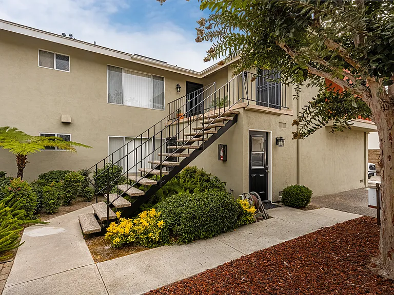 17061 Pinehurst Ln #B — Photo 2