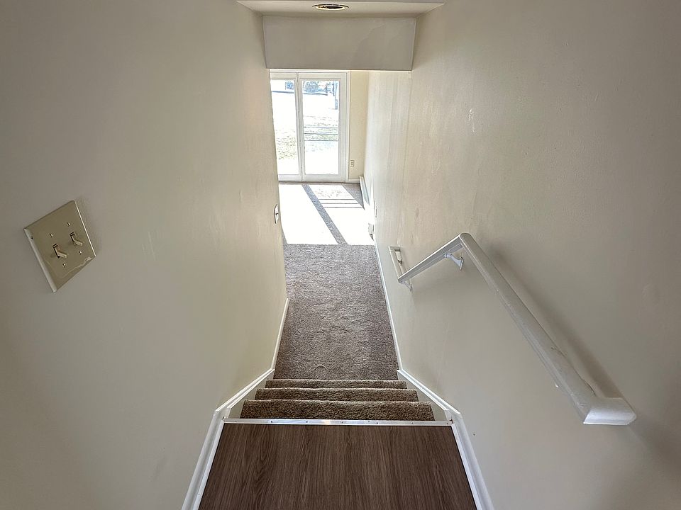 1st image of 203 W Washington Ave