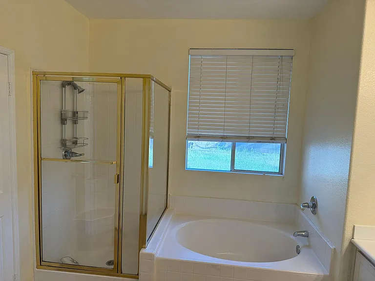 14975 Mount Wilson Ln — Photo 27