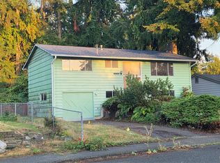 22209 60th Ave W, Mountlake Terrace, WA 98043