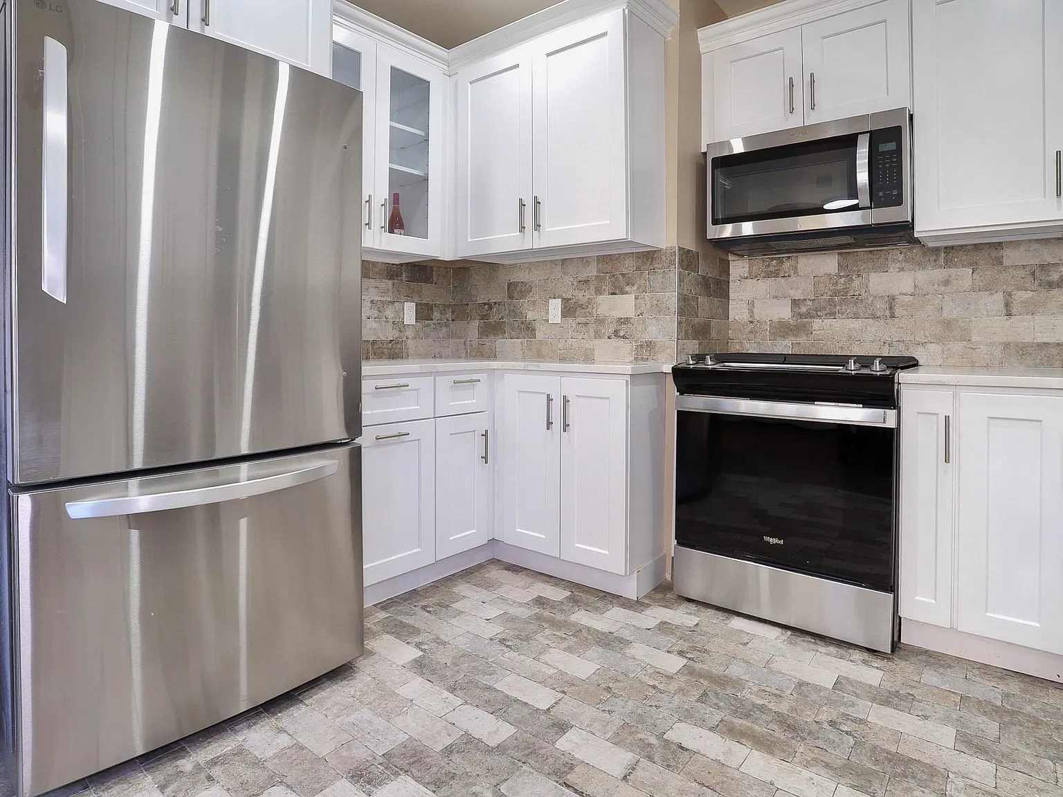 2 bed, 2.5 bath, 1000 sqft, $2,500 — Photo 4