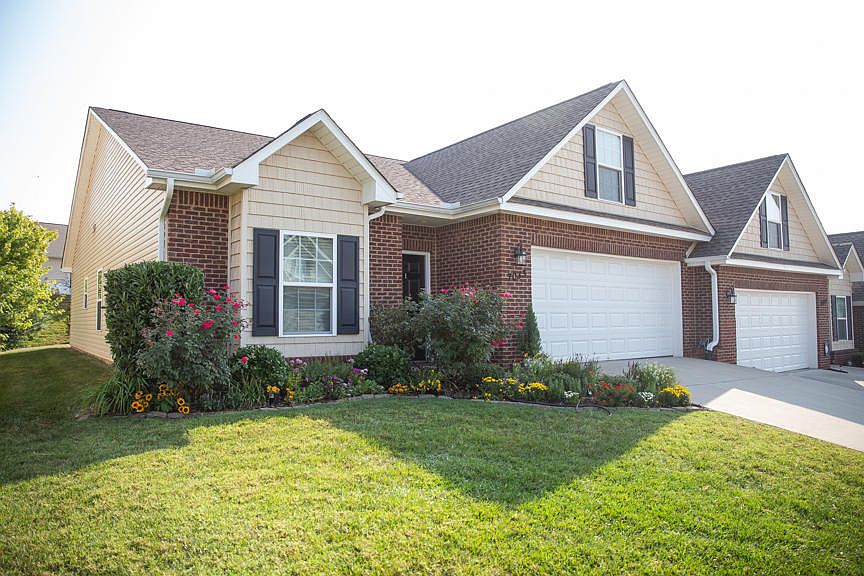 1st image of 7033 Pemmbrooke Shire Ln