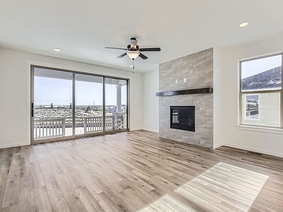 Plan V434 Living Area Representative Photo