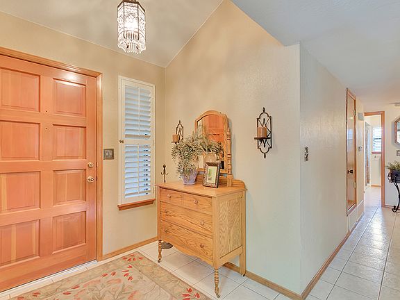 4th image of 760 Brisa Del Mar Dr