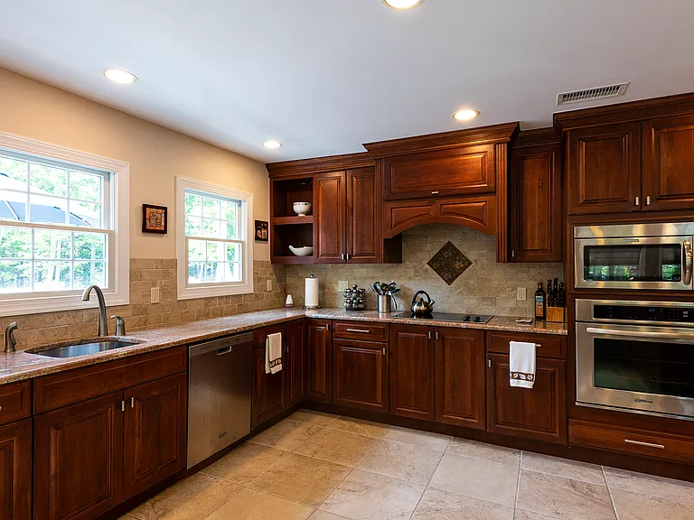 21 Woodland Dr — Photo 8