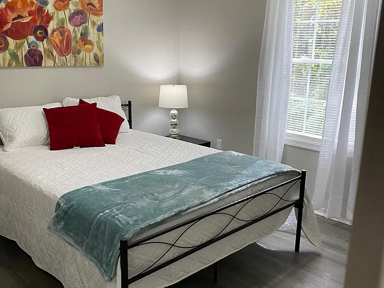 924 Ottoman Ferry Rd — Photo 8