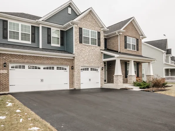 12513 S Willowgate Ln, Plainfield, IL 60585