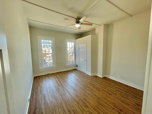 1301 Clarkson St — Photo 12