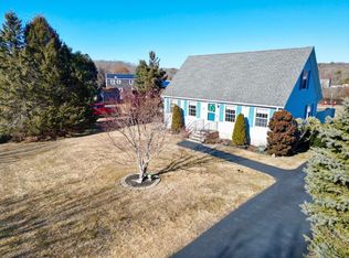 17 Henry Dr, Plymouth, MA 02360